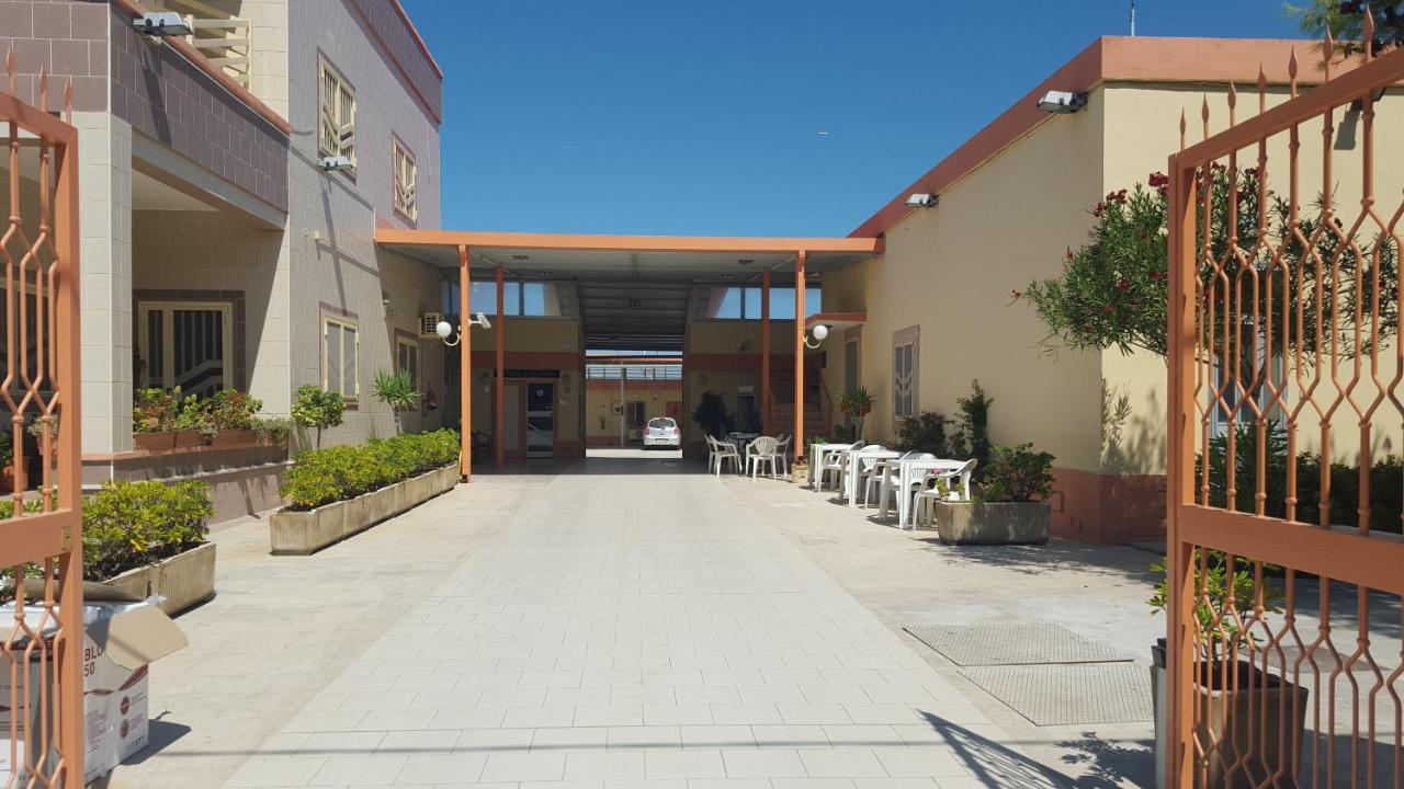 Mare Pineta Hotel *